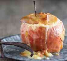 Як запекти яблука з рисом в духовці