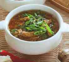 Азіатський суп на курячому бульйоні