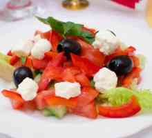 Грецький салат в солодких перці
