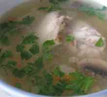 Грибний суп з курячими крильцями