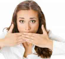 Як позбутися від неприємного запаху з рота