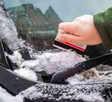 Як очистити автомобіль від заледенілого снігу