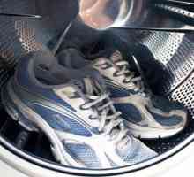 Як випрати бігові кросівки