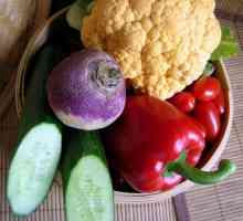 Як приготувати кольорову капусту в сухарях