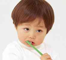 Чи потрібно лікувати молочні зуби дитині до 5 років