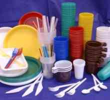 Пластиковий посуд небезпечна для здоров`я людини.