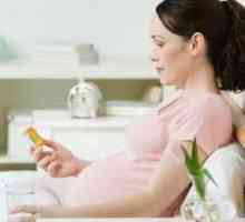 З користю для мами і малюка: які вітаміни потрібно пити на початку вагітності