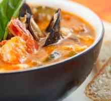 Томатний суп з морепродуктами