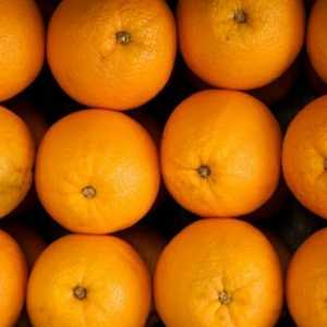 Що можна зробити з апельсиновими кірками