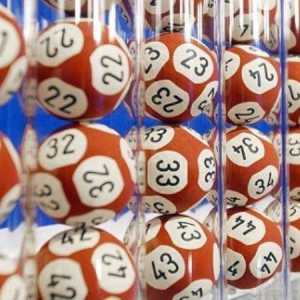 Як держава обманює народ за допомогою лотерей