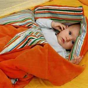 Як виготовити спальний мішок для малюка