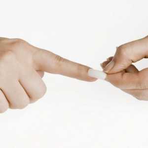 Як наростити нігті