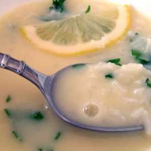 Як приготувати грецький суп з лимоном