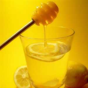 Як приготувати корисний напій на меду