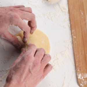 Як приготувати здобні пиріжки