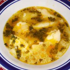 Як приготувати смачний курячий суп з галушками