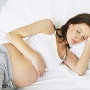 Як розминати собі спину при вагітності самостійно