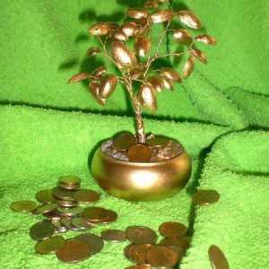 Як зробити грошове дерево з фісташок