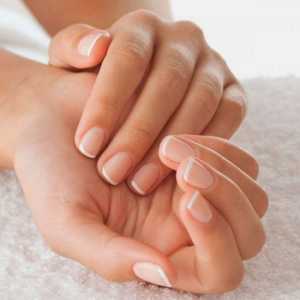 Як пом`якшити шкіру кутикули нігтя