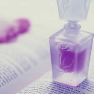 Як вибрати парфуми в подарунок