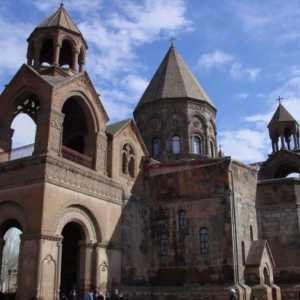 Які місця в вірменії всесвітньо відомі