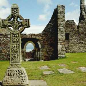 Яка історія і значення кельтського хреста