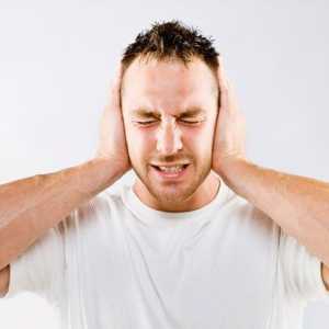 Чому вуха сверблять
