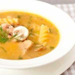 Гарбузово-грибний суп з фузіллі